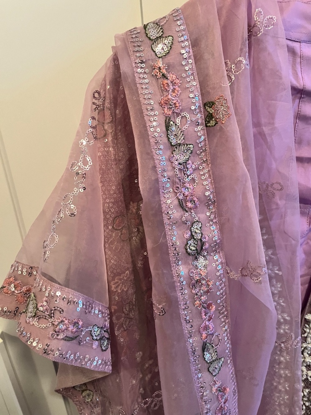 pink purple lilies 4-piece desi dress, pakistani indian dress - Picture 10 of 15